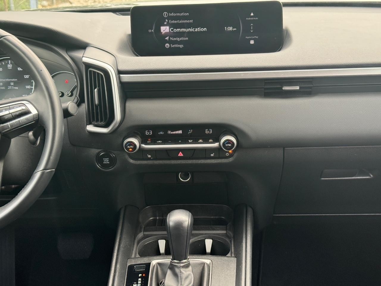 Mazda CX-50 Vehicle Full-screen Gallery Image 16