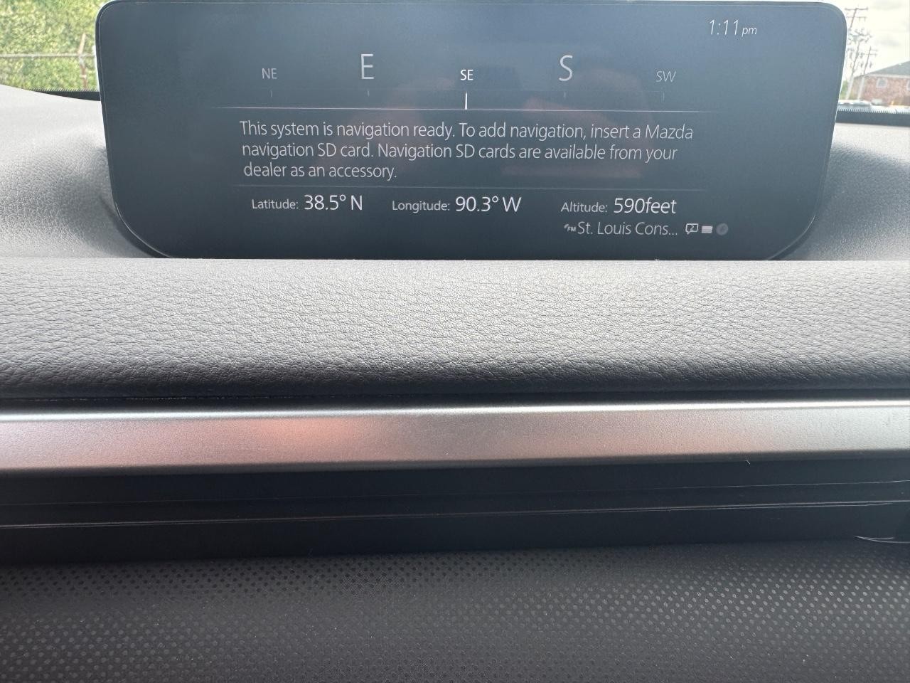 Mazda CX-50 Vehicle Full-screen Gallery Image 24