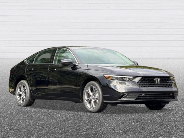 Honda Accord Hybrid Vehicle Full-screen Gallery Image 08