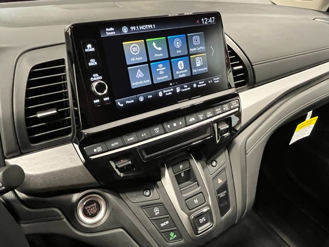 Honda Odyssey Vehicle Full-screen Gallery Image 16
