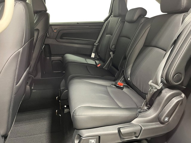 Honda Odyssey Vehicle Full-screen Gallery Image 20