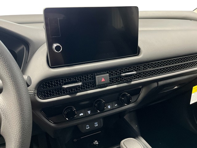 Honda HR-V Vehicle Full-screen Gallery Image 18