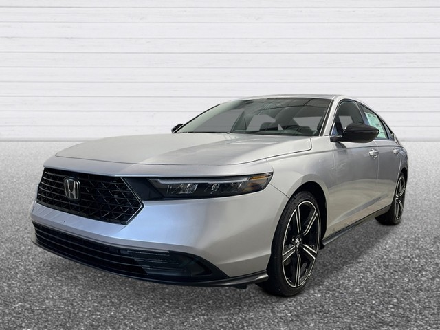 Honda Accord Hybrid Vehicle Full-screen Gallery Image 02