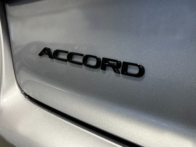 Honda Accord Hybrid Vehicle Full-screen Gallery Image 08
