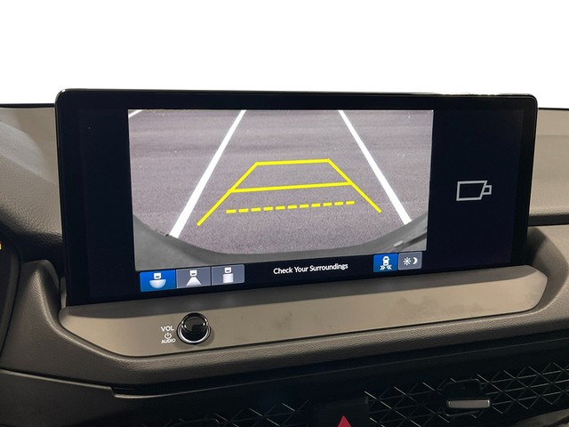 Honda Accord Hybrid Vehicle Full-screen Gallery Image 22