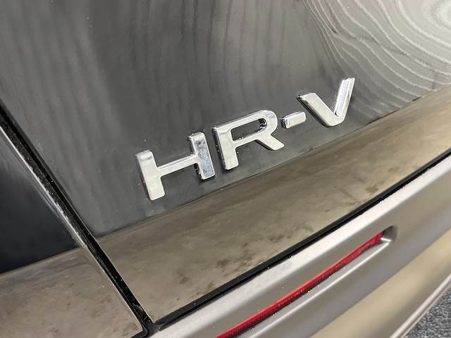 Honda HR-V Vehicle Full-screen Gallery Image 07