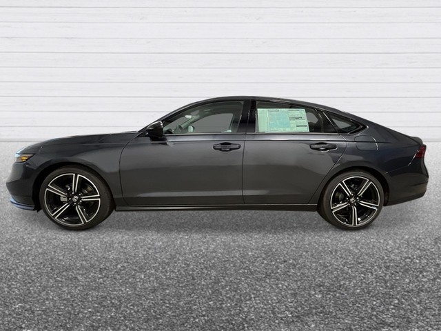 Honda Accord Sedan Vehicle Full-screen Gallery Image 03