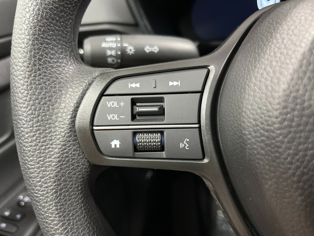 Honda CR-V Vehicle Full-screen Gallery Image 18