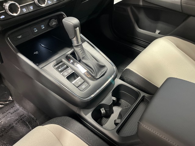 Honda CR-V Vehicle Full-screen Gallery Image 23