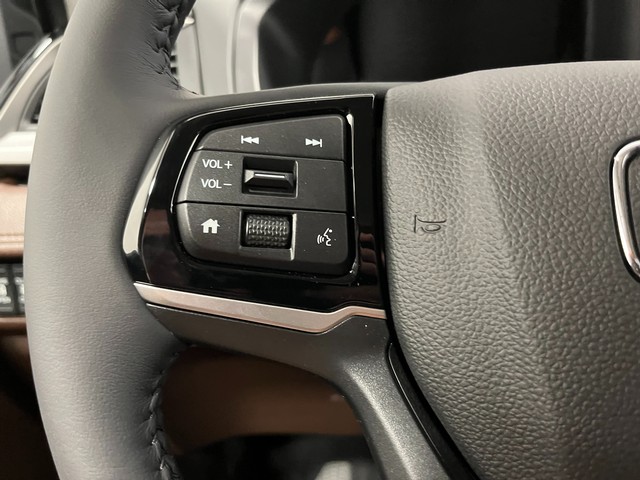 Honda Odyssey Vehicle Full-screen Gallery Image 17