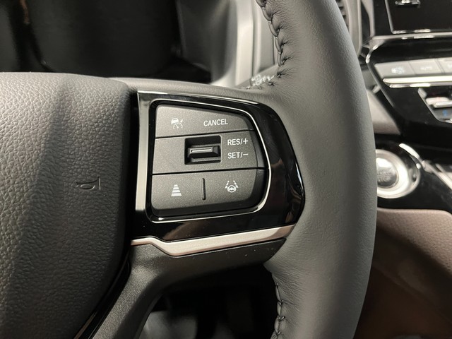 Honda Odyssey Vehicle Full-screen Gallery Image 18