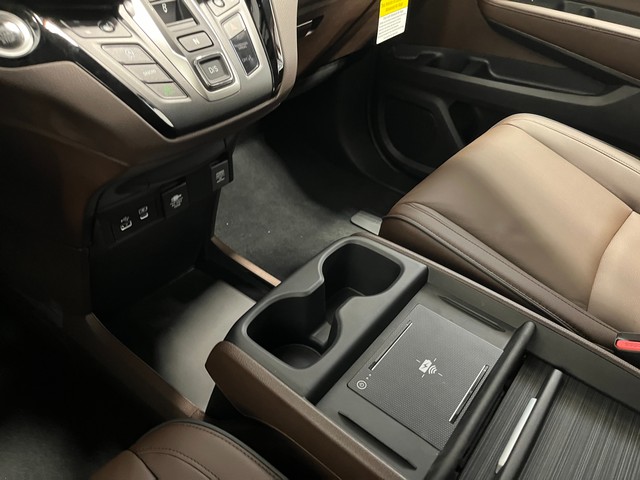 Honda Odyssey Vehicle Full-screen Gallery Image 19