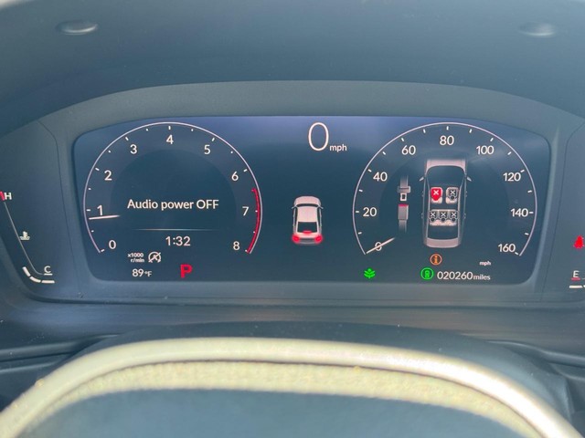 Honda Accord Sedan Vehicle Full-screen Gallery Image 21