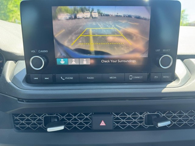 Honda Accord Sedan Vehicle Full-screen Gallery Image 25