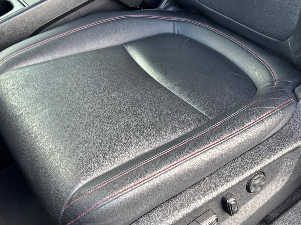 Honda Odyssey Vehicle Full-screen Gallery Image 26