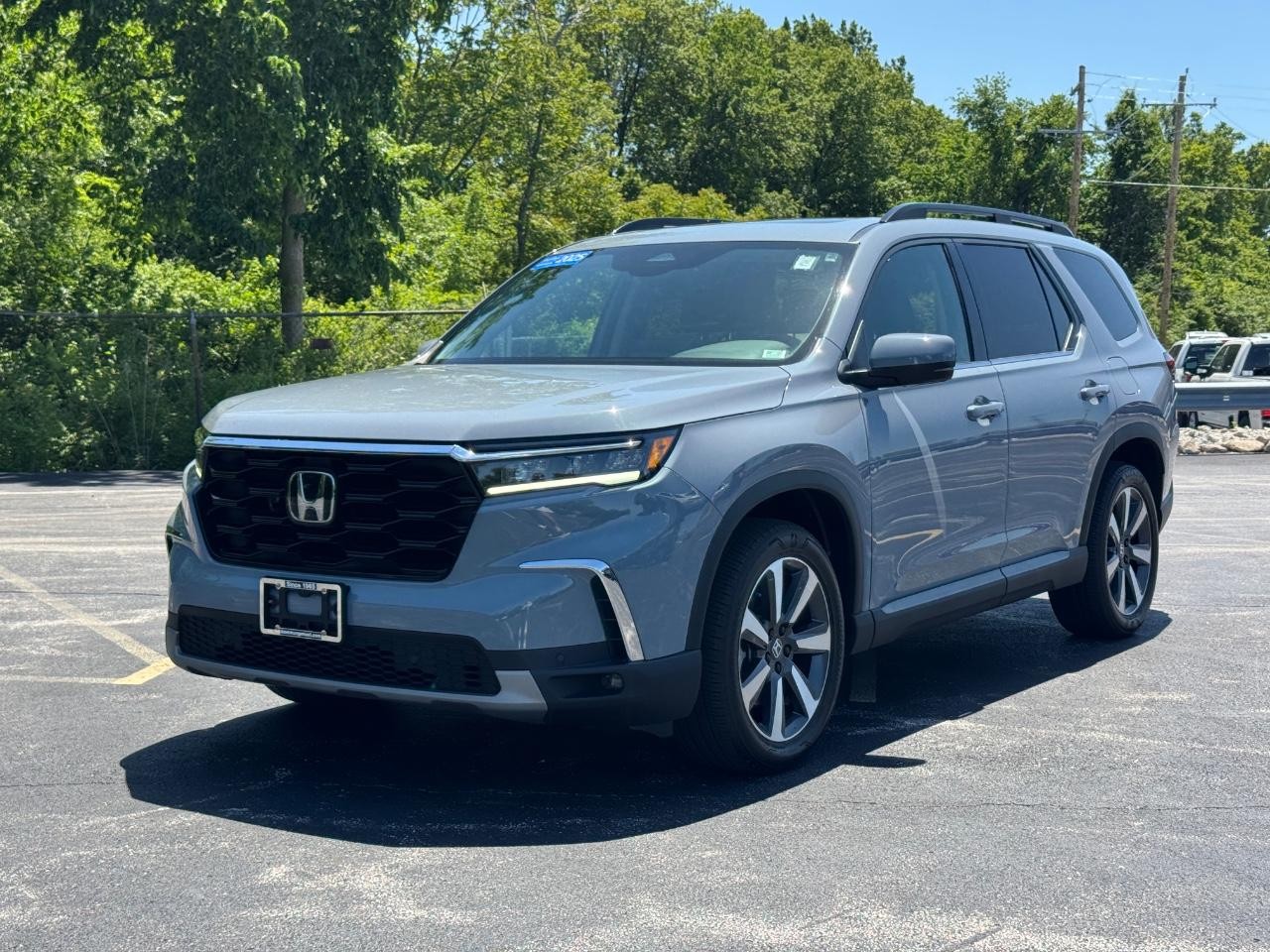 Honda Pilot Vehicle Full-screen Gallery Image 09