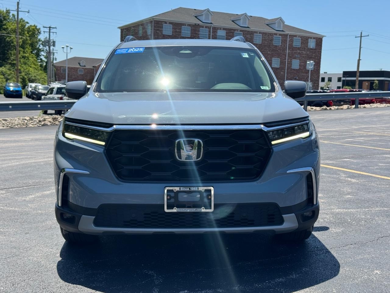 Honda Pilot Vehicle Full-screen Gallery Image 10