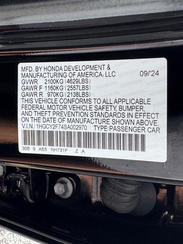 Honda Accord Hybrid Vehicle Full-screen Gallery Image 27
