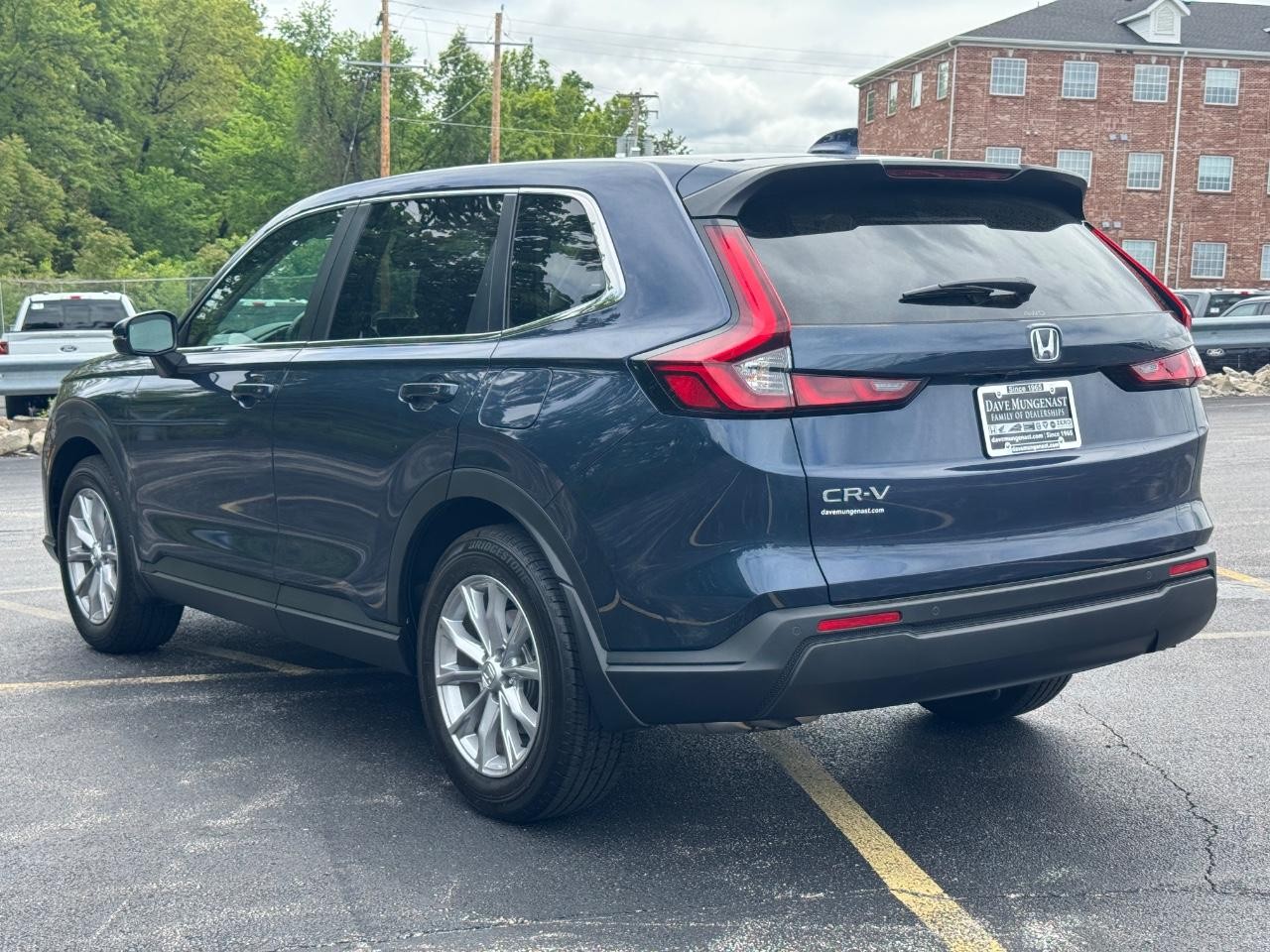 Honda CR-V Vehicle Full-screen Gallery Image 07