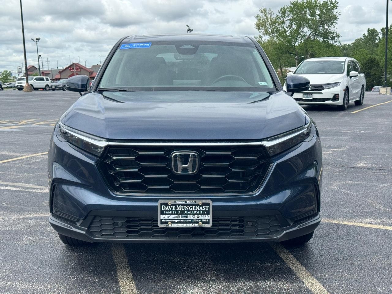 Honda CR-V Vehicle Full-screen Gallery Image 10