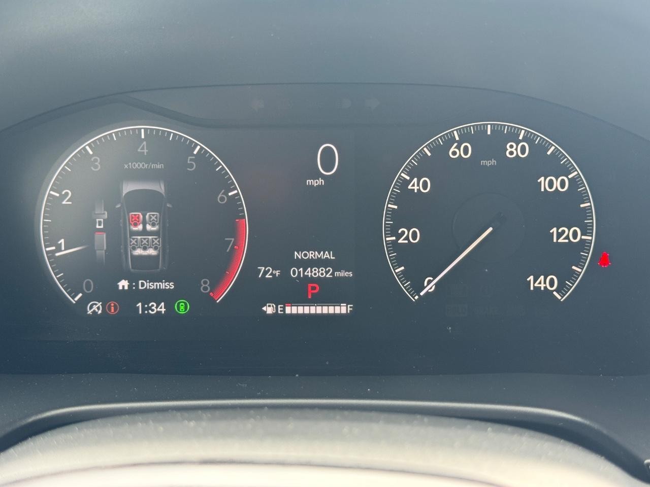 Honda CR-V Vehicle Full-screen Gallery Image 24