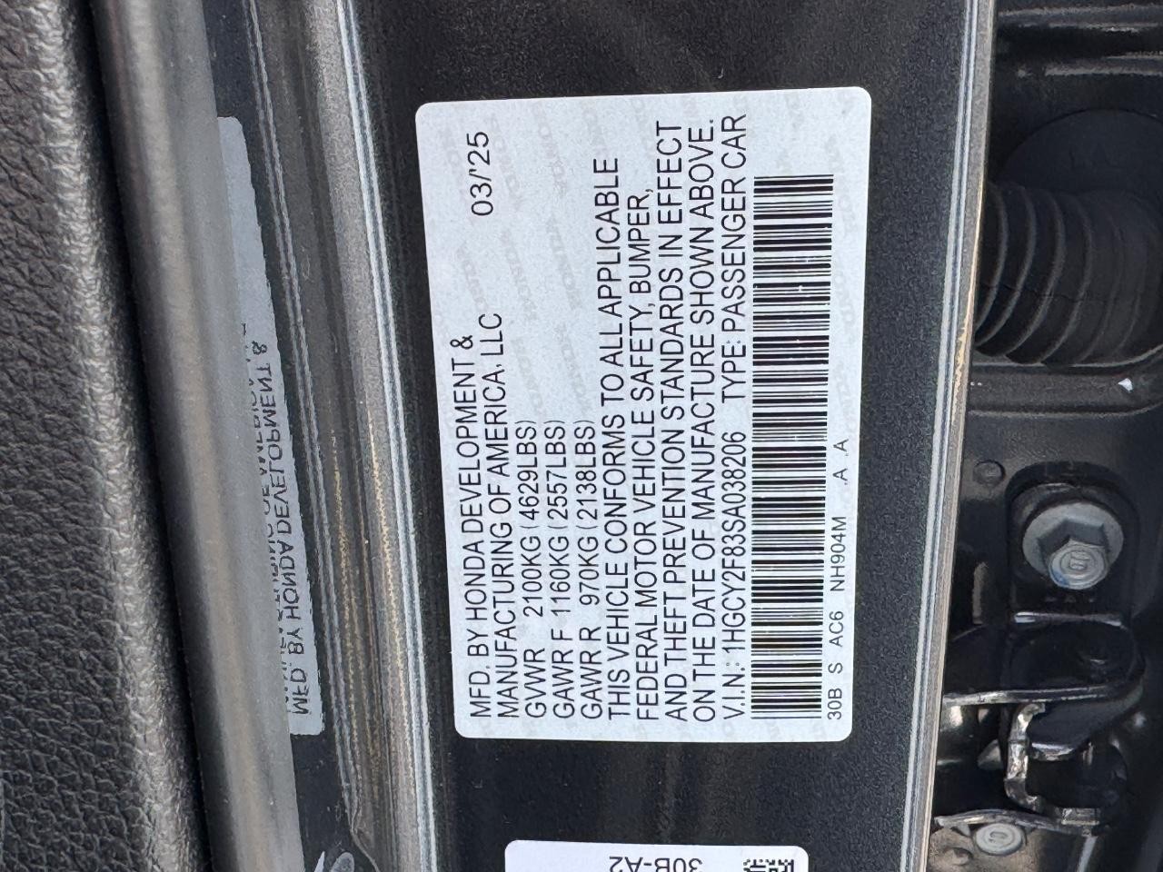 Honda Accord Hybrid Vehicle Full-screen Gallery Image 28