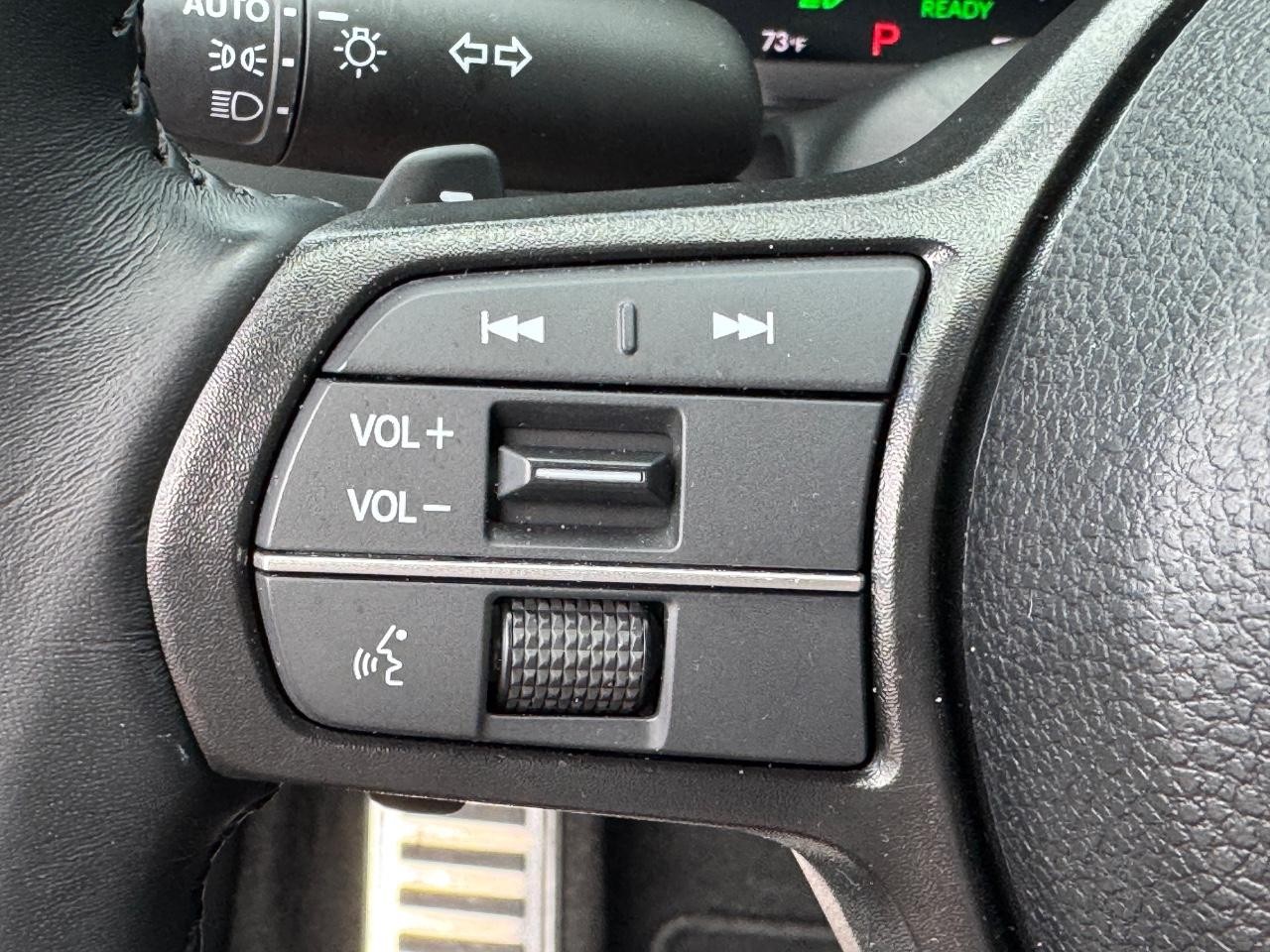 Honda Accord Hybrid Vehicle Full-screen Gallery Image 22