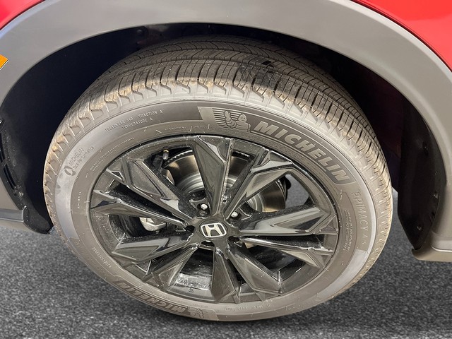 Honda CR-V Hybrid Vehicle Full-screen Gallery Image 12