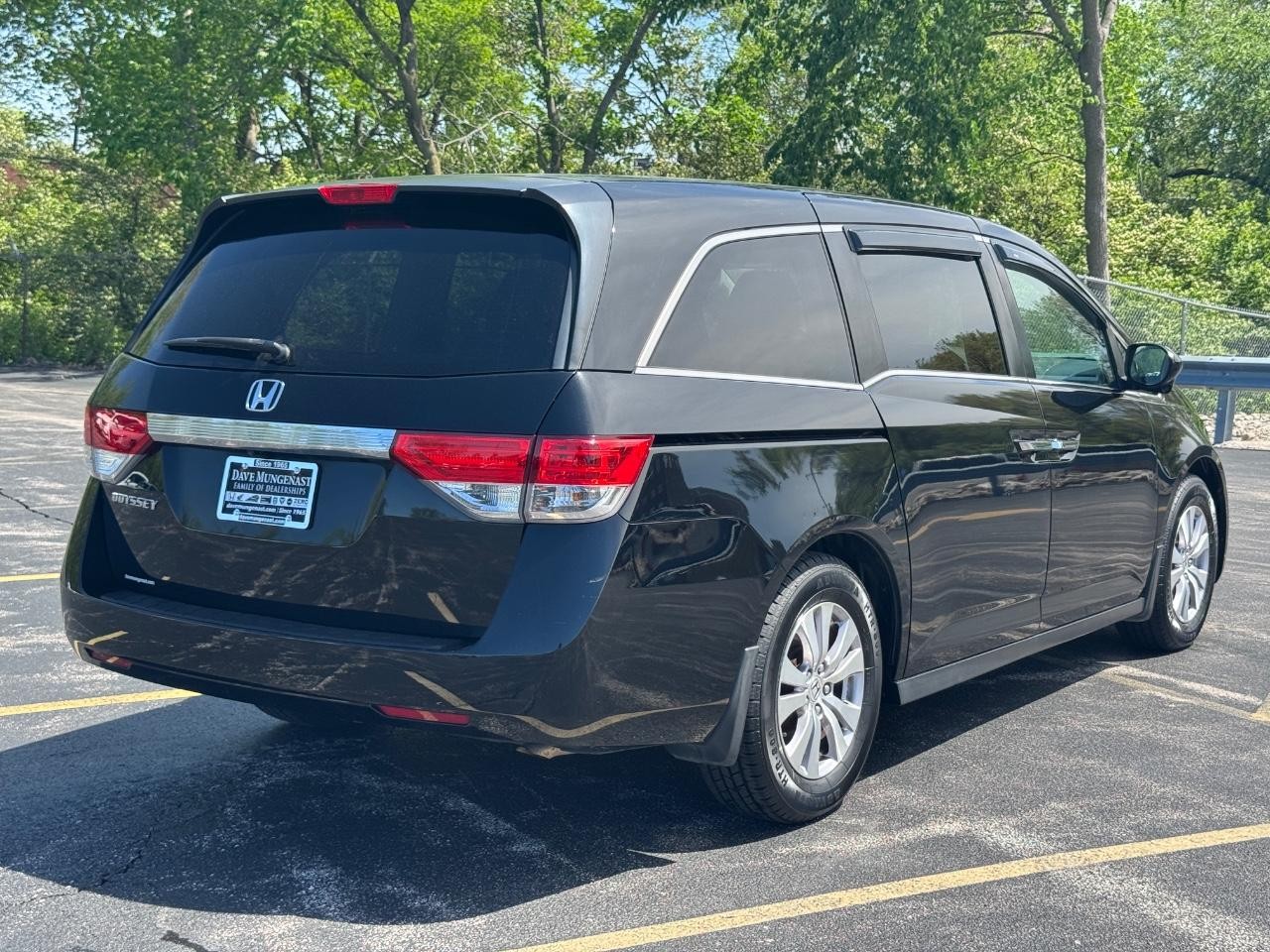Honda Odyssey Vehicle Full-screen Gallery Image 06