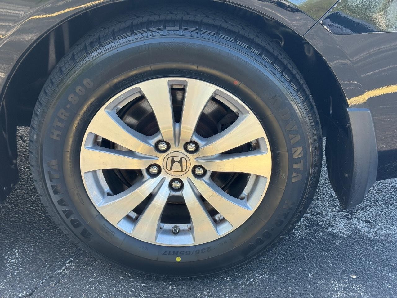 Honda Odyssey Vehicle Full-screen Gallery Image 08