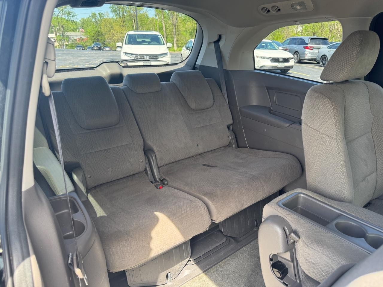 Honda Odyssey Vehicle Full-screen Gallery Image 10