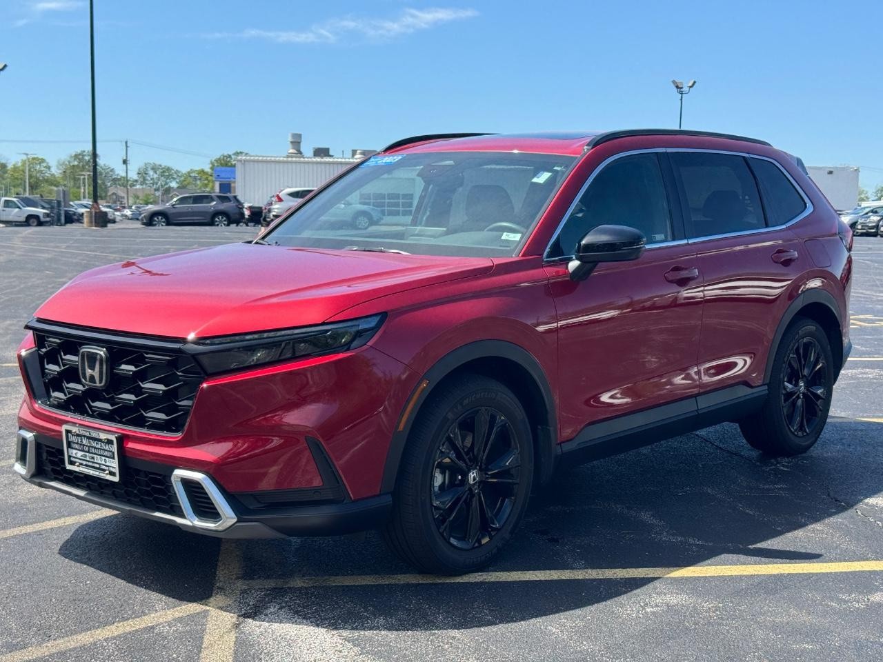 Honda CR-V Hybrid Vehicle Full-screen Gallery Image 10