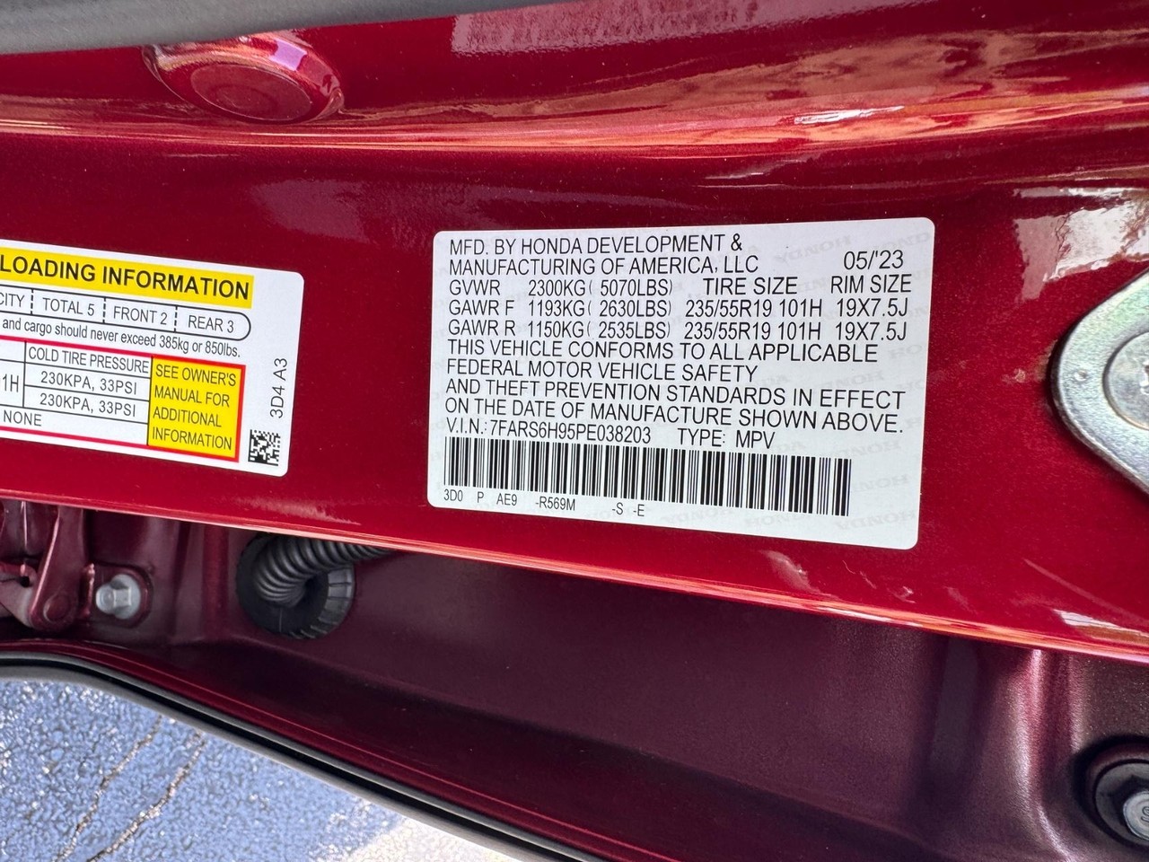 Honda CR-V Hybrid Vehicle Full-screen Gallery Image 31