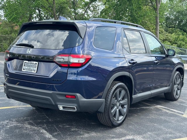 Honda Pilot Vehicle Full-screen Gallery Image 04