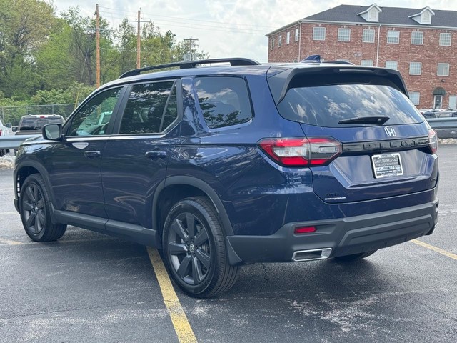 Honda Pilot Vehicle Full-screen Gallery Image 09