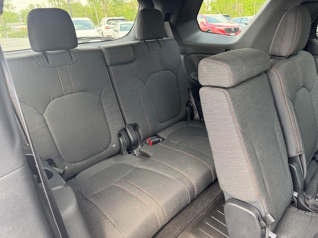 Honda Pilot Vehicle Full-screen Gallery Image 10