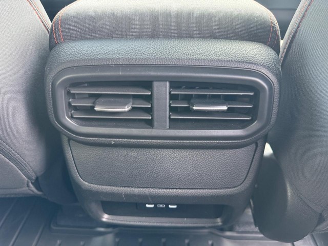 Honda Pilot Vehicle Full-screen Gallery Image 16