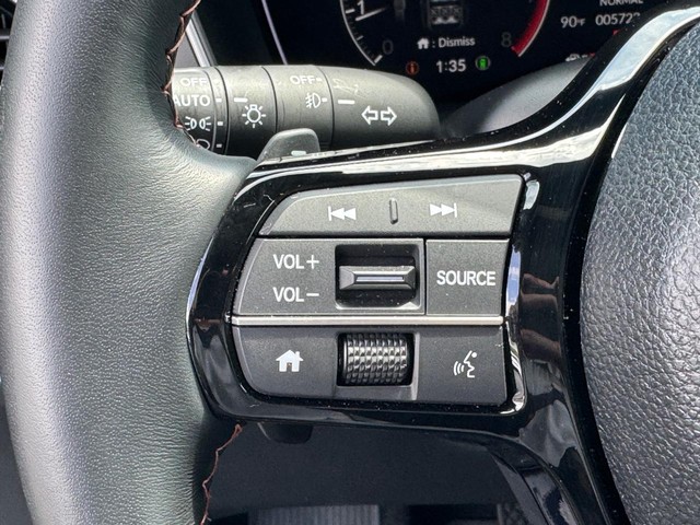 Honda Pilot Vehicle Full-screen Gallery Image 23