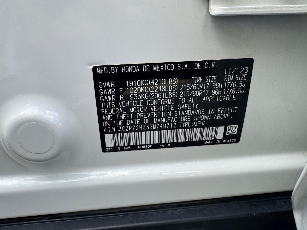 Honda HR-V Vehicle Full-screen Gallery Image 28