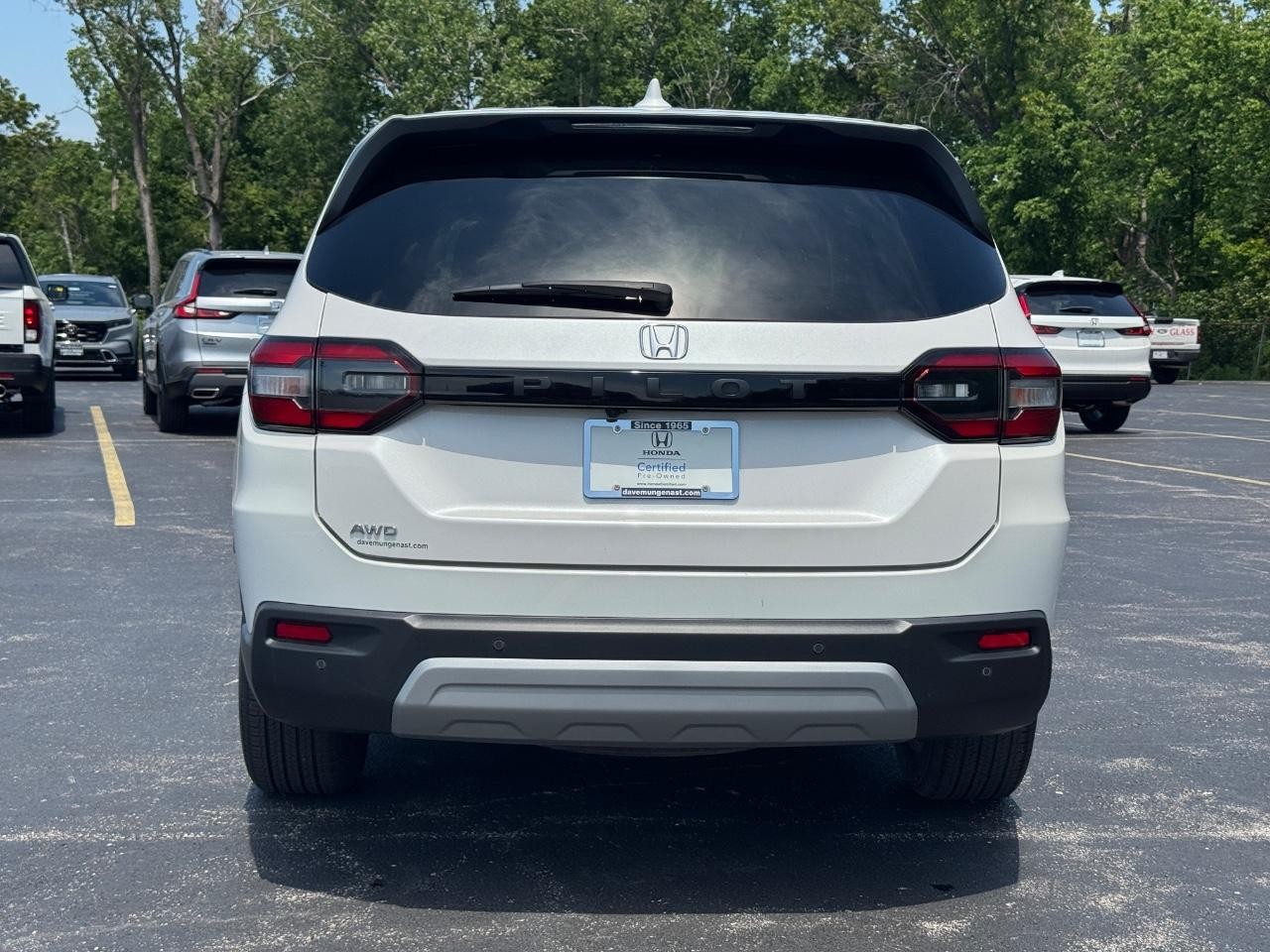 Honda Pilot Vehicle Full-screen Gallery Image 06