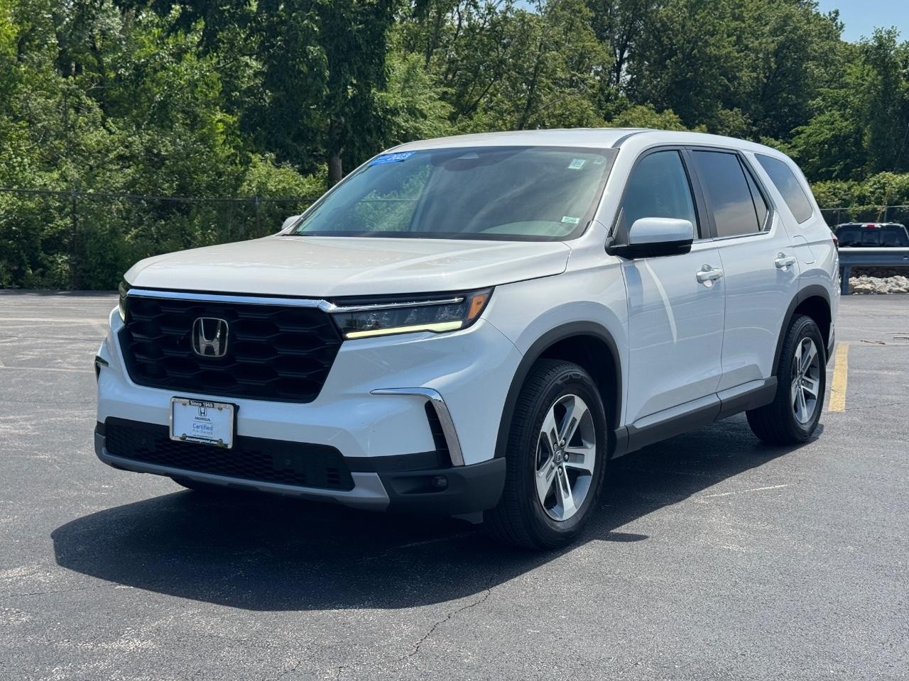 Honda Pilot Vehicle Full-screen Gallery Image 09