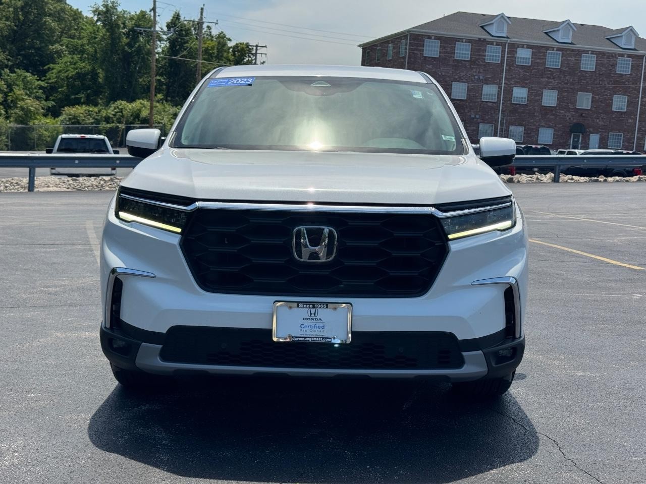 Honda Pilot Vehicle Full-screen Gallery Image 10