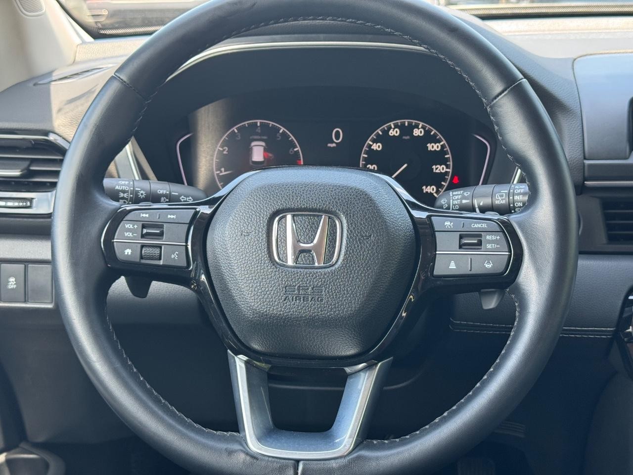 Honda Pilot Vehicle Full-screen Gallery Image 14