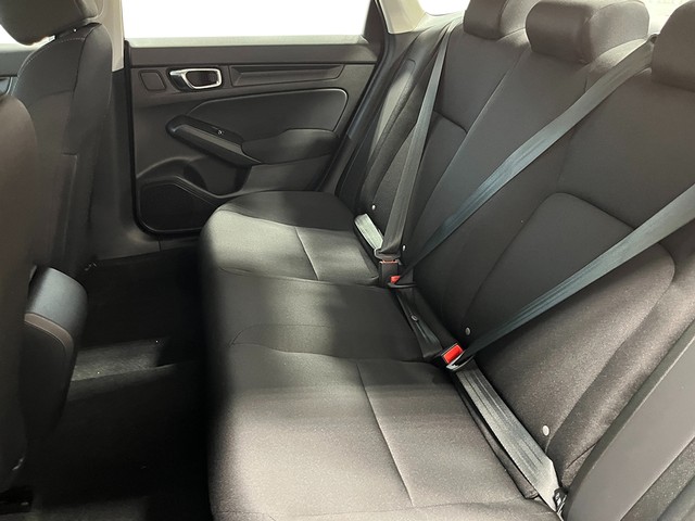 Honda Civic Sedan Vehicle Full-screen Gallery Image 22