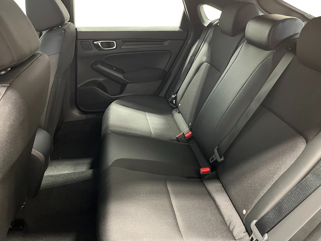 Honda Civic Hatchback Vehicle Full-screen Gallery Image 23
