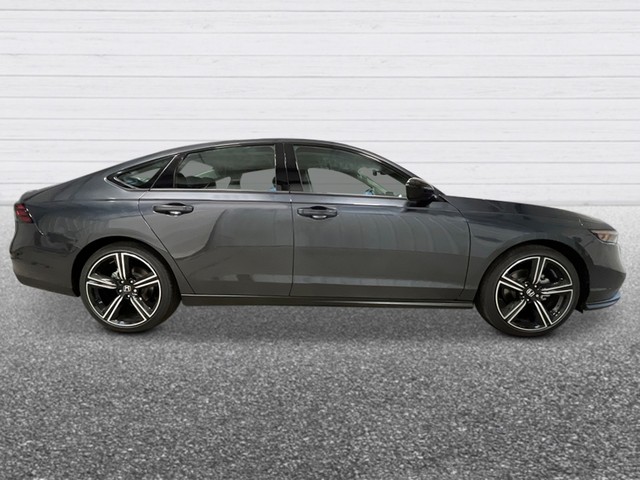 Honda Accord Sedan Vehicle Full-screen Gallery Image 08