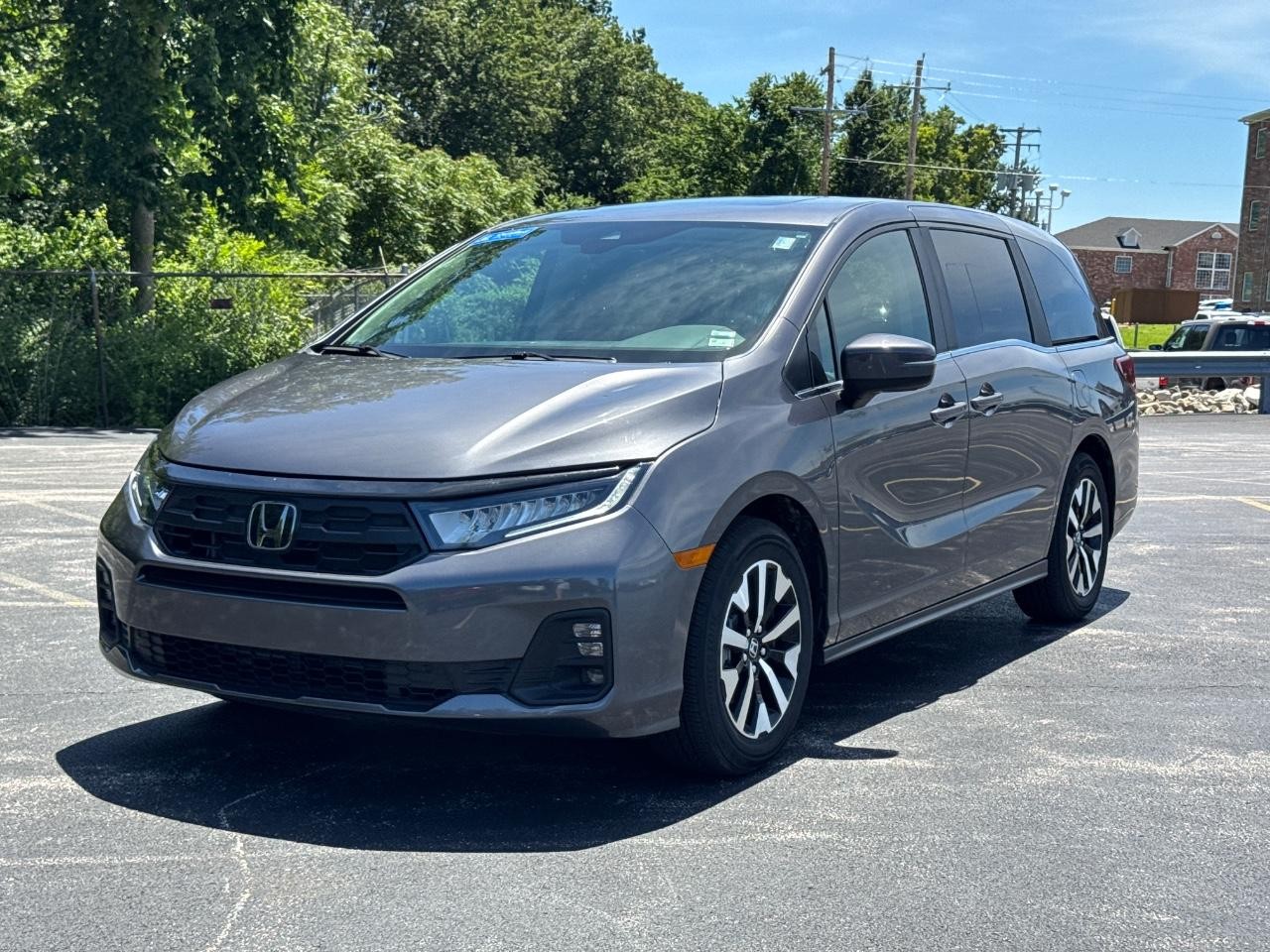 Honda Odyssey Vehicle Full-screen Gallery Image 09