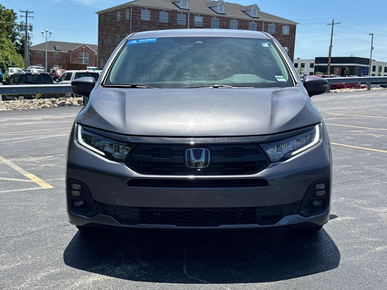 Honda Odyssey Vehicle Full-screen Gallery Image 10