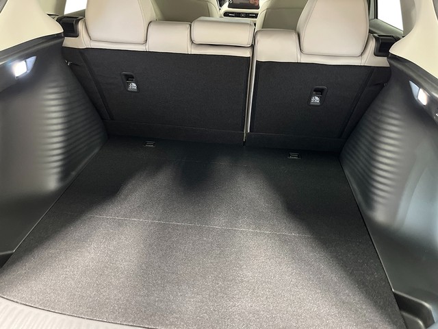Honda HR-V Vehicle Full-screen Gallery Image 26