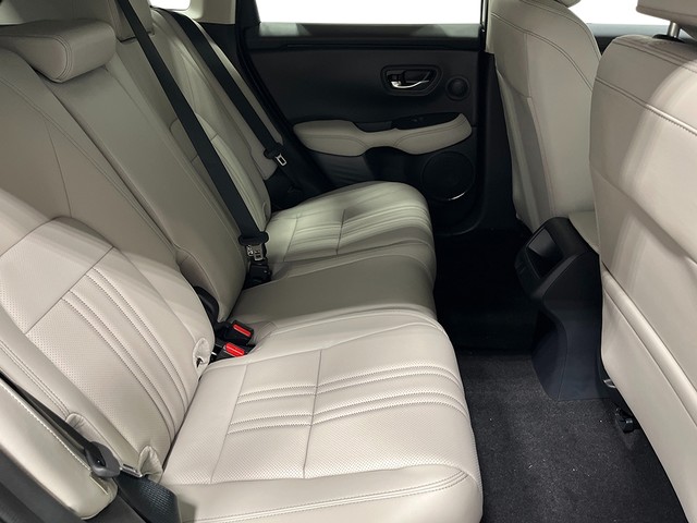 Honda HR-V Vehicle Full-screen Gallery Image 27